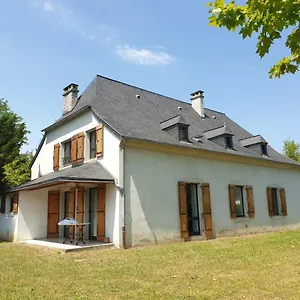 https://la-bergerie-maison-spacieuse-avec-grand-jardin-vue-sur.midi-pyreneeshotels.com