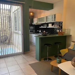 Le Loft Patio, Au Coeur Du Village Saint-Rémy-de-Provence